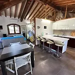 Casa 248 Con Ampio Giardino A Calasetta
