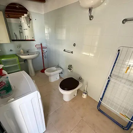 Casa 248 Con Ampio Giardino A Appartement Calasetta
